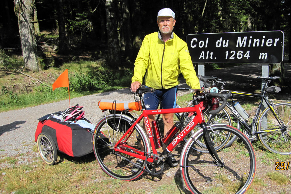 The Hundred Cols Tour with a Bicycle Trailer